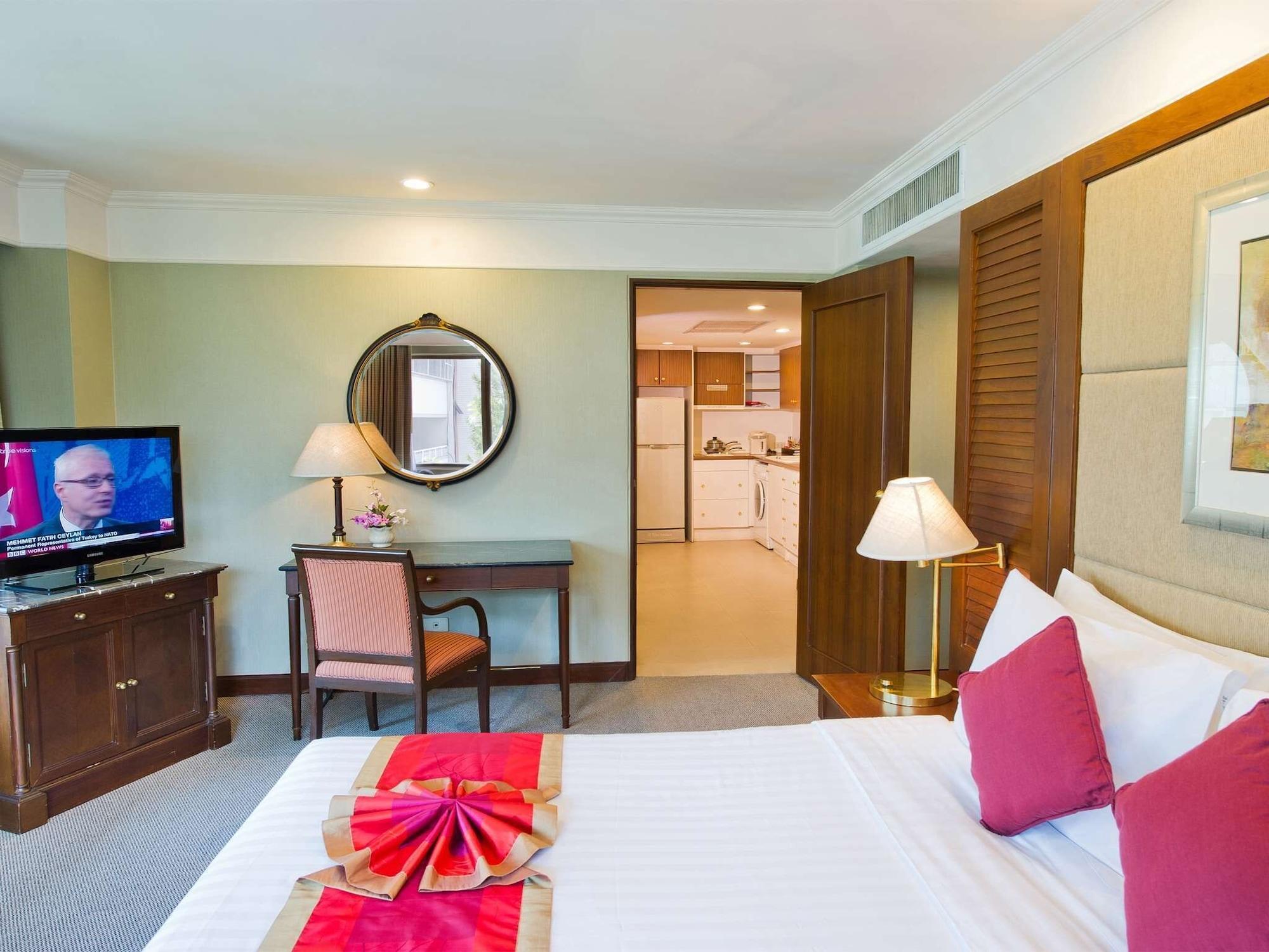 Royal President Bangkok Hotel Room photo